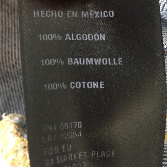 BDG Urban Outfitters Mom High Rise Denim Jean Shorts in Blue - Picture 9 of 10